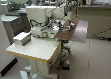 China Velocidad elástico del modelo del sujetador de la máquina de coser de la ropa interior del gancho y del ojo proveedor