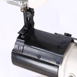 China Máquina que acolcha programable de la lona, máquina de coser de la tensión auto de la cama plana  proveedor