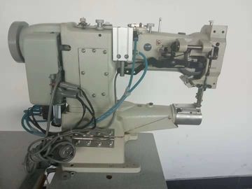 China Máquina de coser del modelo automático resistente para el bolso de cuero/Demin/densamente la tela proveedor