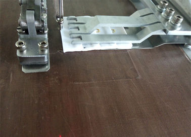 Bralette modela el sujetador de las señoras que hace la máquina, equipo automatizado de la máquina de coser proveedor