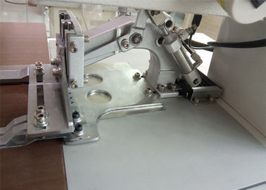 Velocidad elástico del modelo del sujetador de la máquina de coser de la ropa interior del gancho y del ojo proveedor