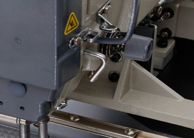 Eficacia alta extensible fuerte automatizada Digitaces de la máquina de coser programada proveedor