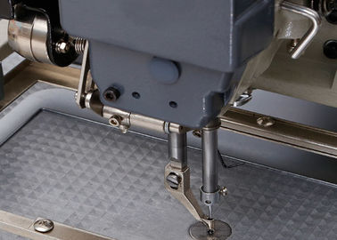 Máquina ligera del bordado de la puntada de cadena, máquina de coser de la puntada cruzada para la ropa proveedor