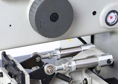Máquina de coser del zigzag industrial resistente, máquina de coser de la lona programable proveedor