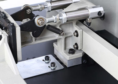 Máquinas de coser que acolchan del accesorio, máquina de coser completamente automática de DIY proveedor